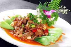  上厨师学校和上大学究竟有哪些区别？